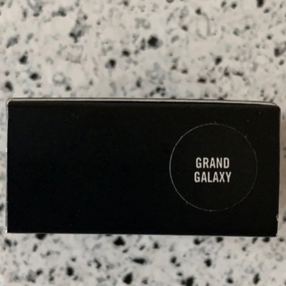 Last One! NIB MAC "GRAND GALAXY" Eyeshadow - Picture 6 of 12